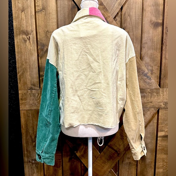 NWT Mainstrip Color Block Corduroy Cropped Shacket - Picture 10 of 15